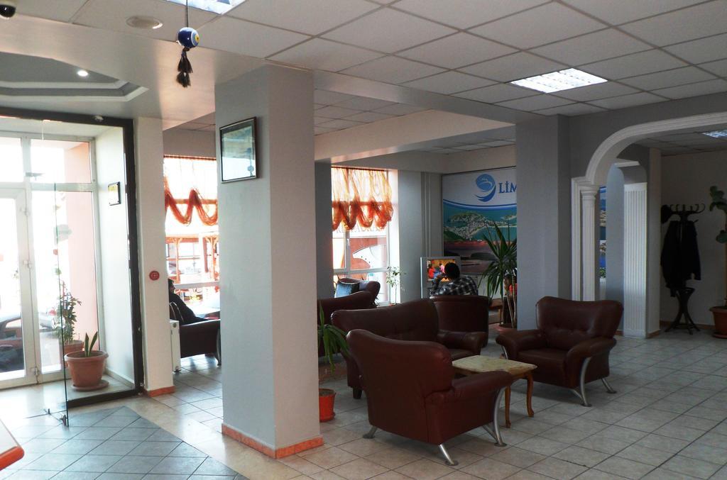 Buyuk Liman Hotel Амасра Экстерьер фото