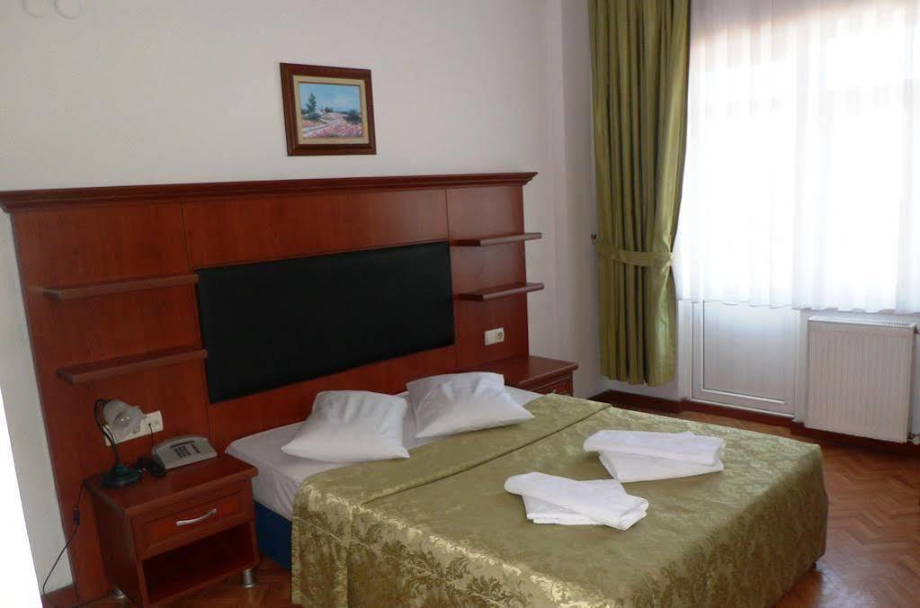 Buyuk Liman Hotel Амасра Экстерьер фото